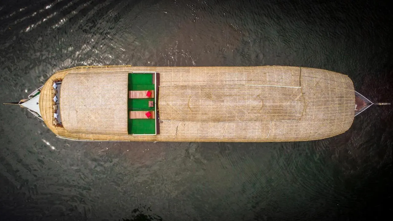 Best Luxury Houseboat, Kerala Alappuzha 5*,  India
