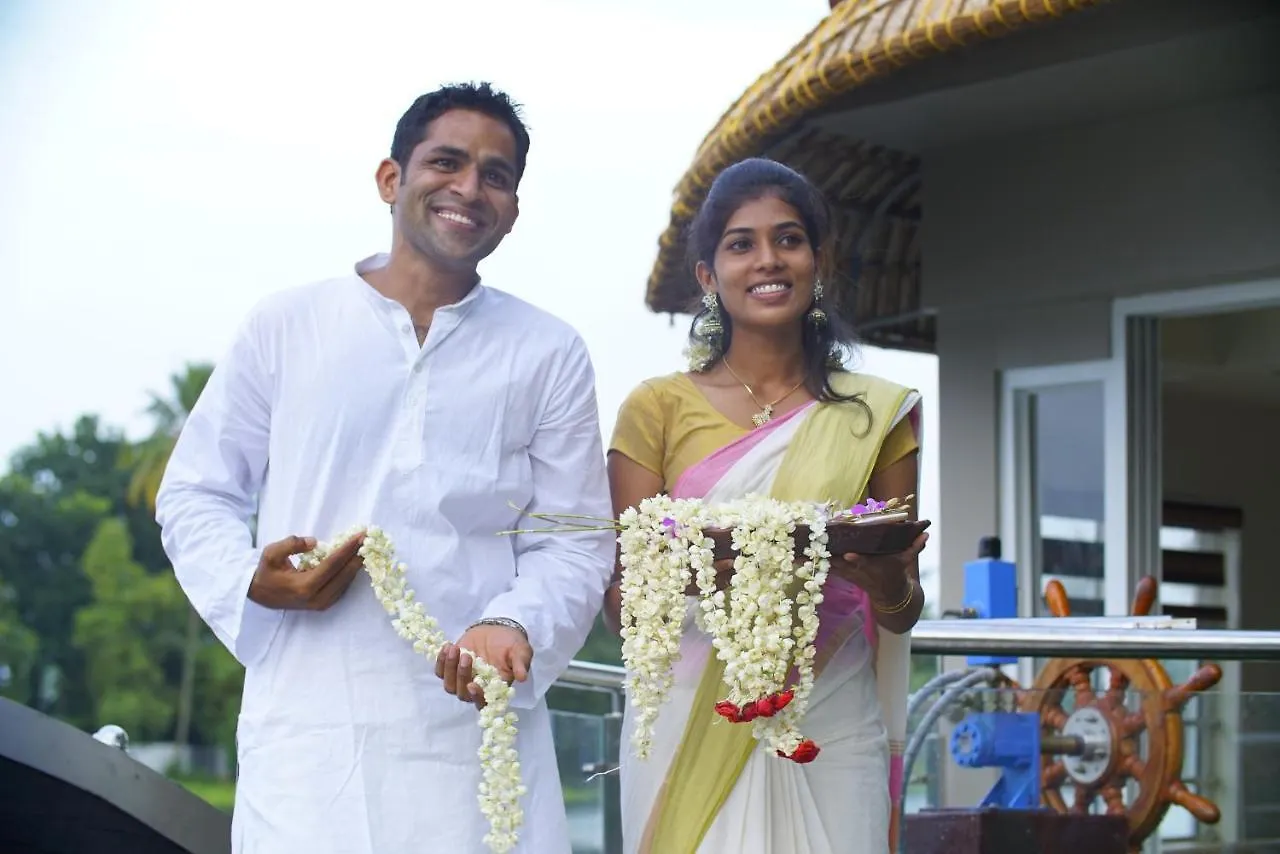 Best Luxury Houseboat, Kerala Alappuzha 5*,