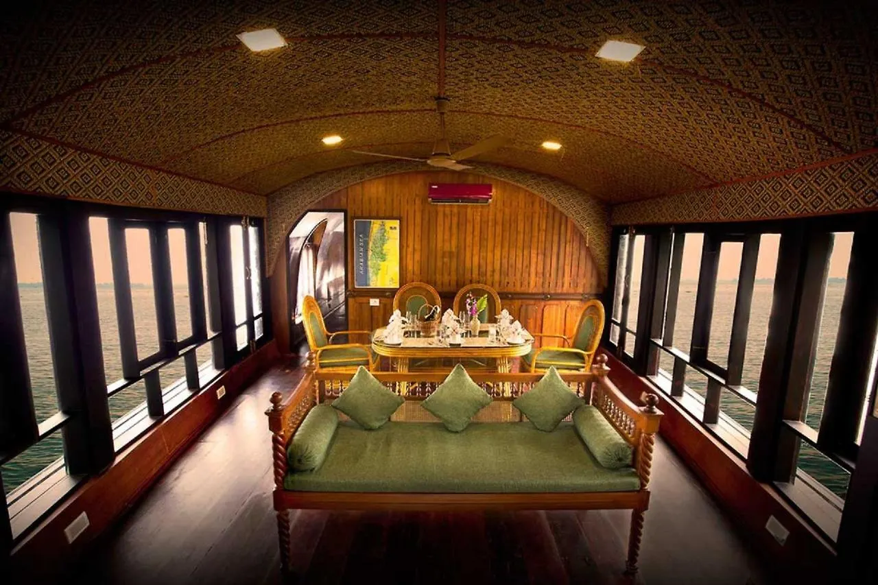 Best Luxury Houseboat, Kerala Alappuzha 5*,  India