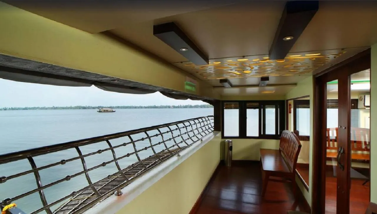 Best Luxury Houseboat, Kerala Alappuzha 5*,